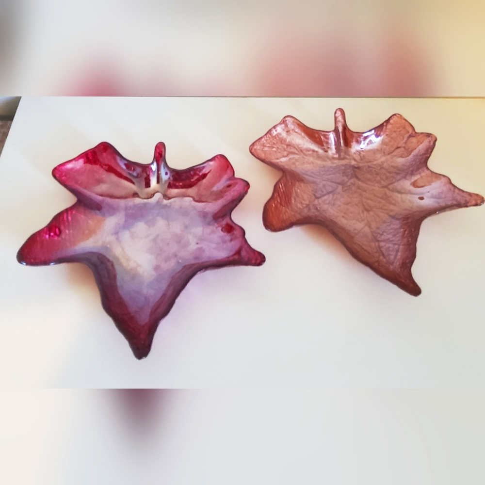Maple Leaf Akcam Glass Reverse Painted Plate,set of two